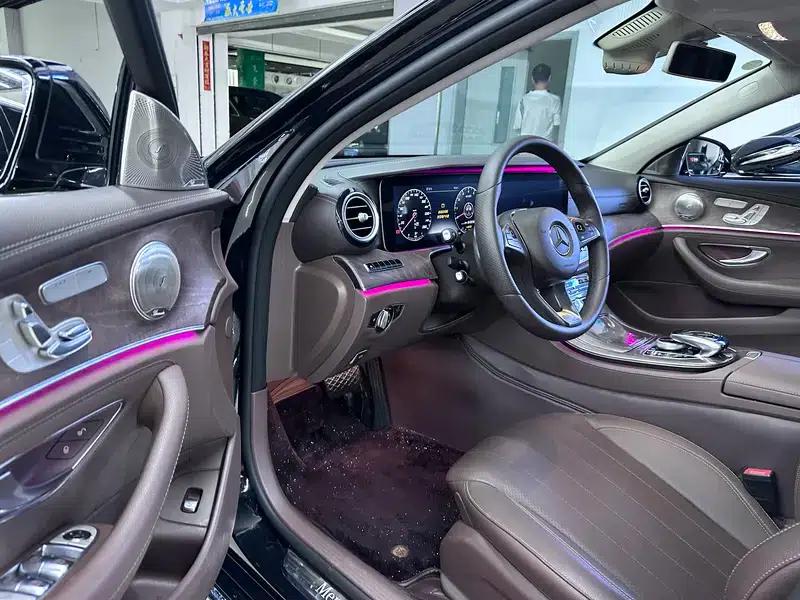 2017 Mercedes-Benz E-Class E 300 L Luxury — миниатюра 14