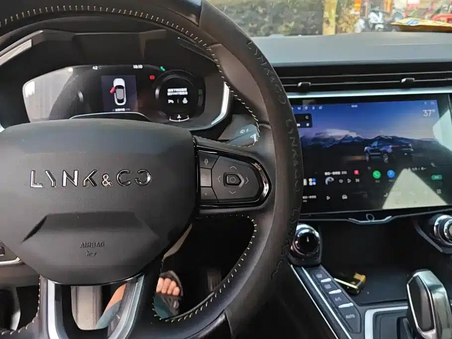 Lynk & Co 05 2023 2.0TD Two-Wheel Drive Halo — миниатюра 12