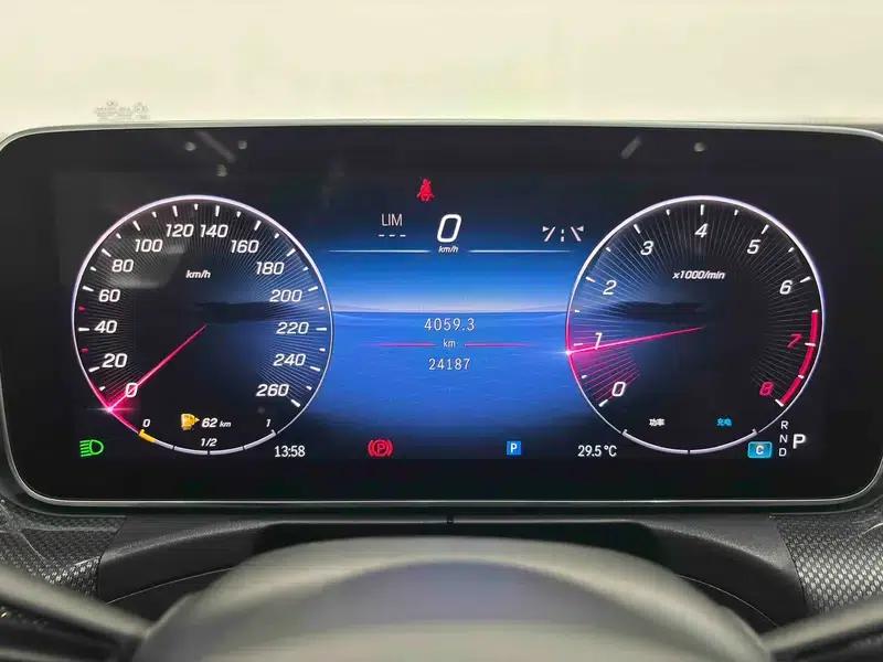 Mercedes-Benz C-Class 2024 Facelift C 260 L Sport Night Edition — миниатюра 21