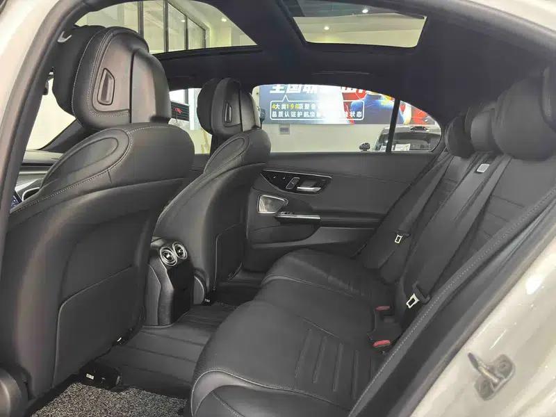 Mercedes-Benz C-Class 2024 Facelift C 260 L Sport Night Edition — миниатюра 28