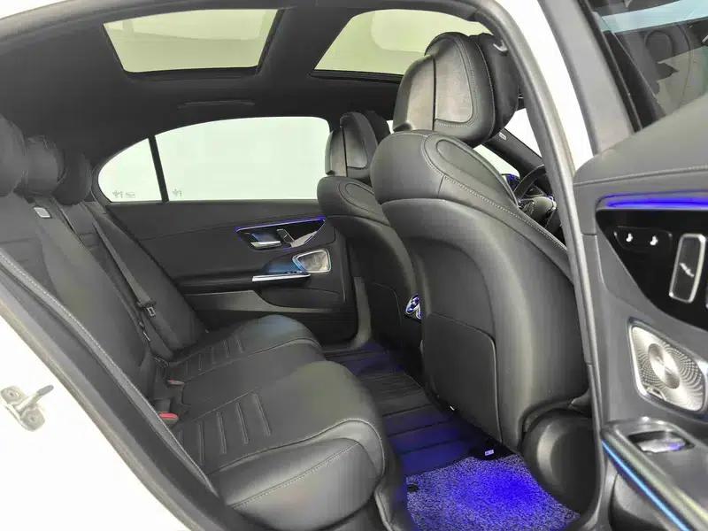 Mercedes-Benz C-Class 2024 Facelift C 260 L Sport Night Edition — миниатюра 32