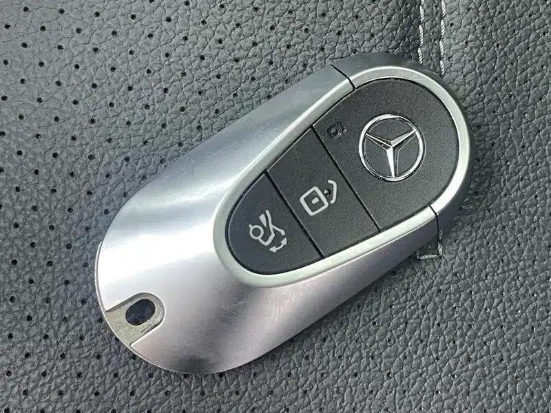 Mercedes-Benz C-Class 2020 Facelift C 260 L Sport Edition — миниатюра 11