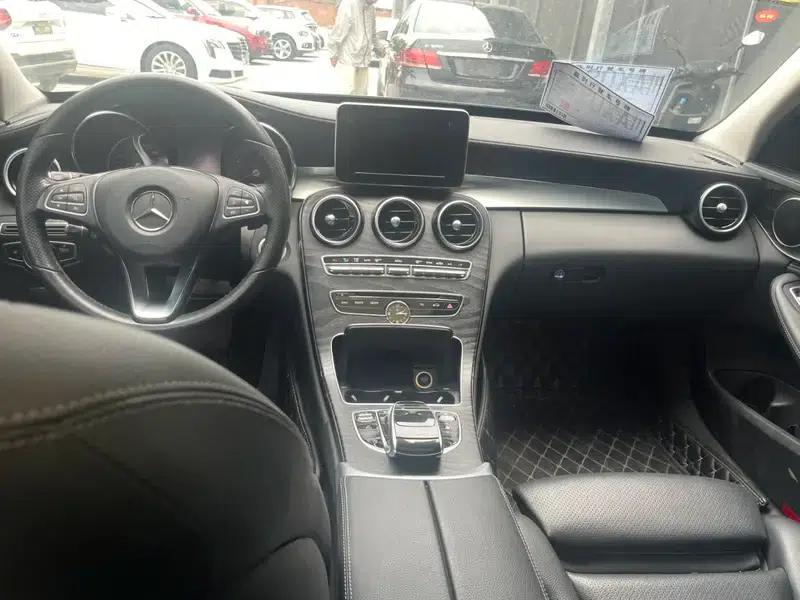 2018 Mercedes-Benz C-Class C 200 L Sport Edition — миниатюра 12