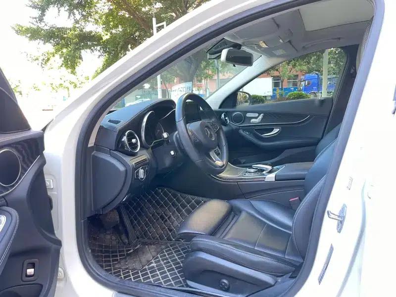Mercedes-Benz C-Class 2017 Facelift C 200 L Sport Edition — миниатюра 18