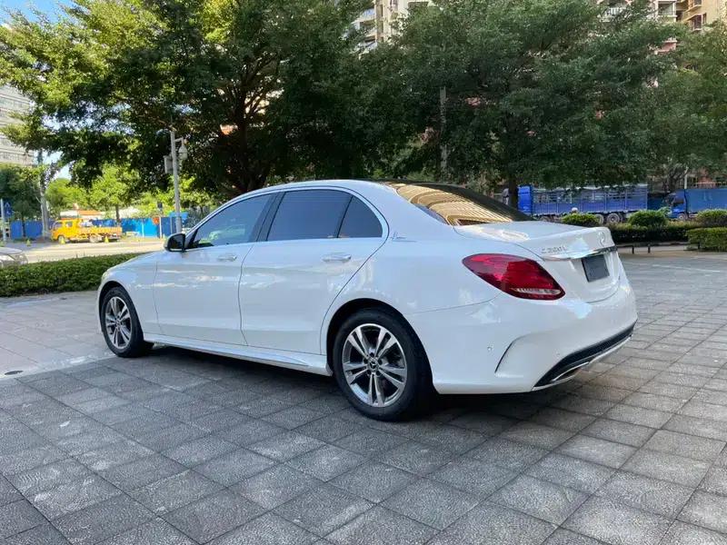Mercedes-Benz C-Class 2017 Facelift C 200 L Sport Edition — миниатюра 5