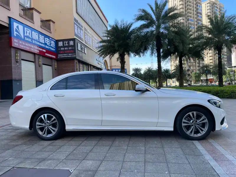 Mercedes-Benz C-Class 2017 Facelift C 200 L Sport Edition — миниатюра 7
