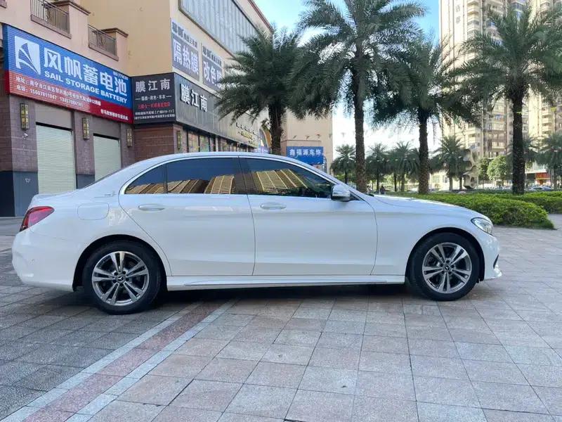Mercedes-Benz C-Class 2017 Facelift C 200 L Sport Edition — миниатюра 9