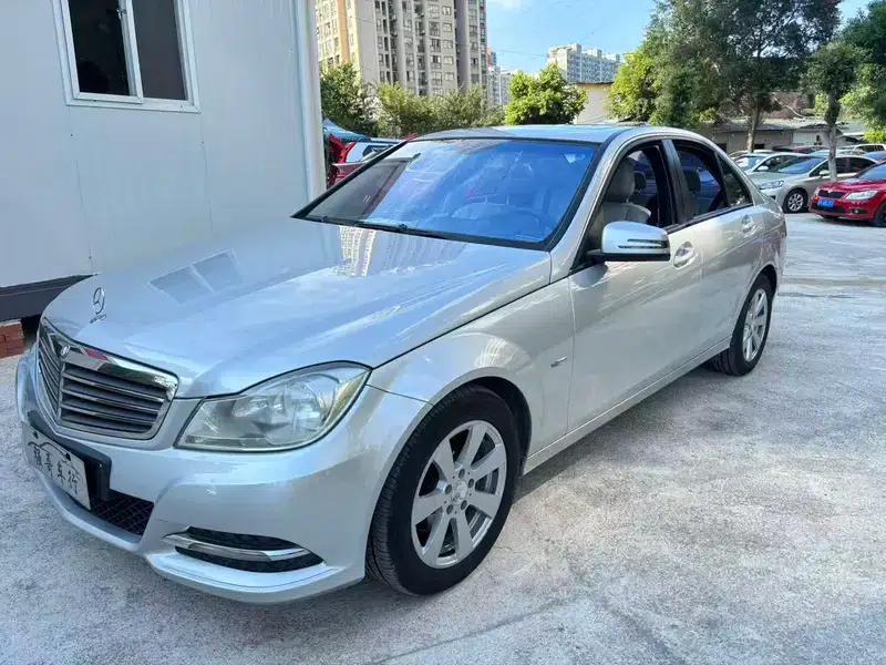 Mercedes-Benz C-Class 2011 C 180K Classic — миниатюра 7