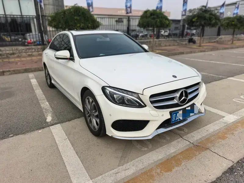 2018 Mercedes-Benz C-Class C 180 L Fashion Sport Edition — миниатюра 3