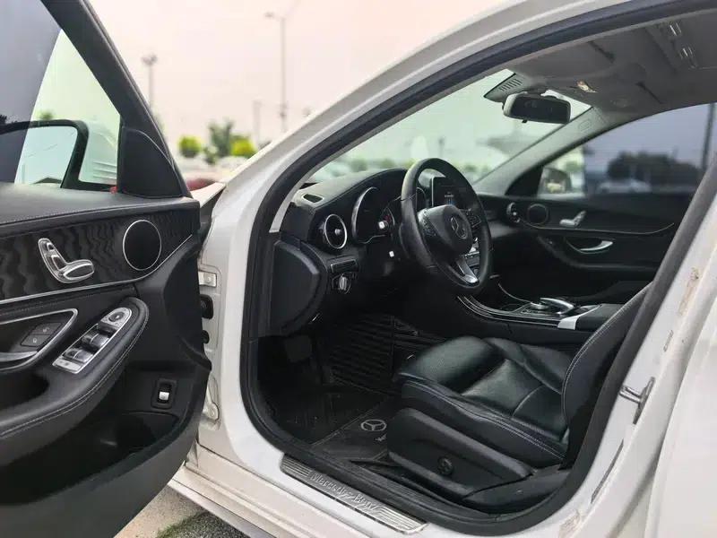 2018 Mercedes-Benz C-Class C 180 L Fashion Sport Edition — миниатюра 8
