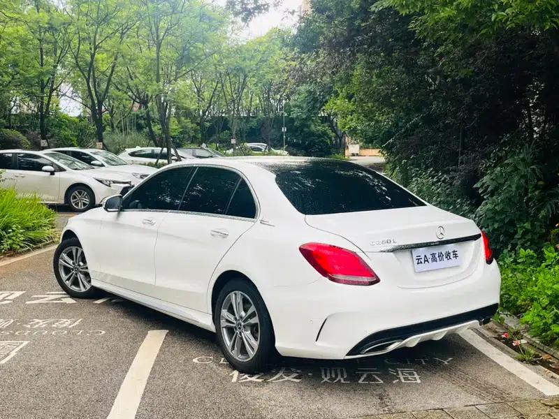 Mercedes-Benz C-Class 2017 Facelift C 200 L Sport Edition — миниатюра 4