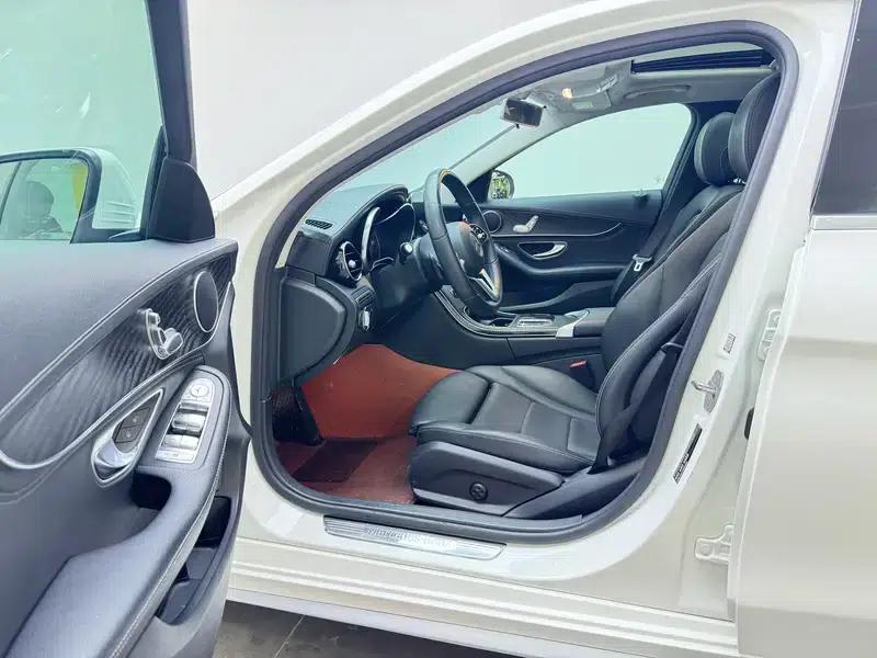 Mercedes-Benz C-Class 2019 C 180 L Fashion Sport Edition — миниатюра 17