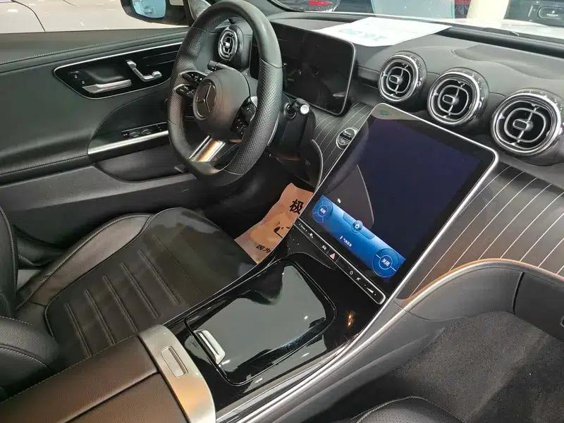 Mercedes-Benz C-Class 2022 Facelift C 200 L Sport Edition — миниатюра 12