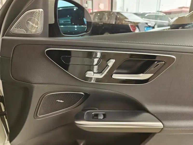 Mercedes-Benz C-Class 2022 Facelift C 200 L Sport Edition — миниатюра 8