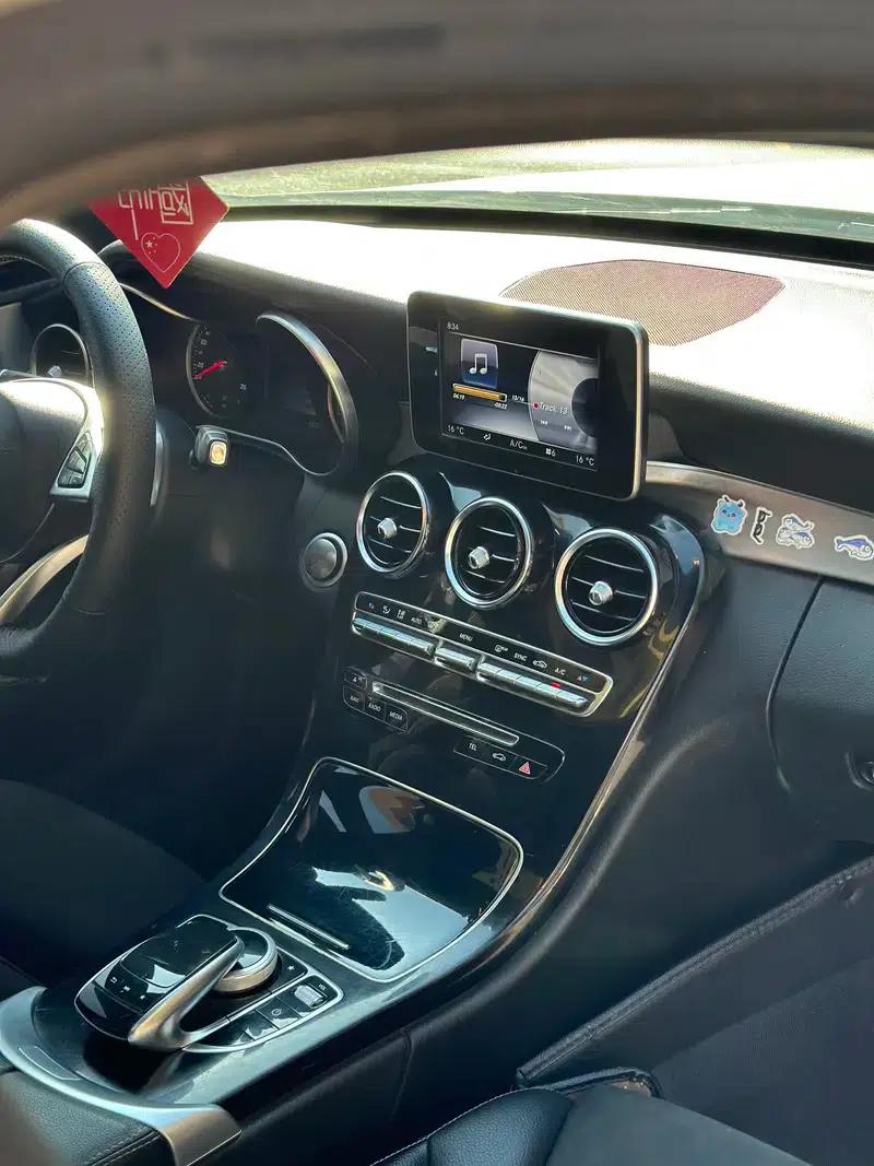 2017 Mercedes-Benz C-Class C 200 Sport Edition — миниатюра 14