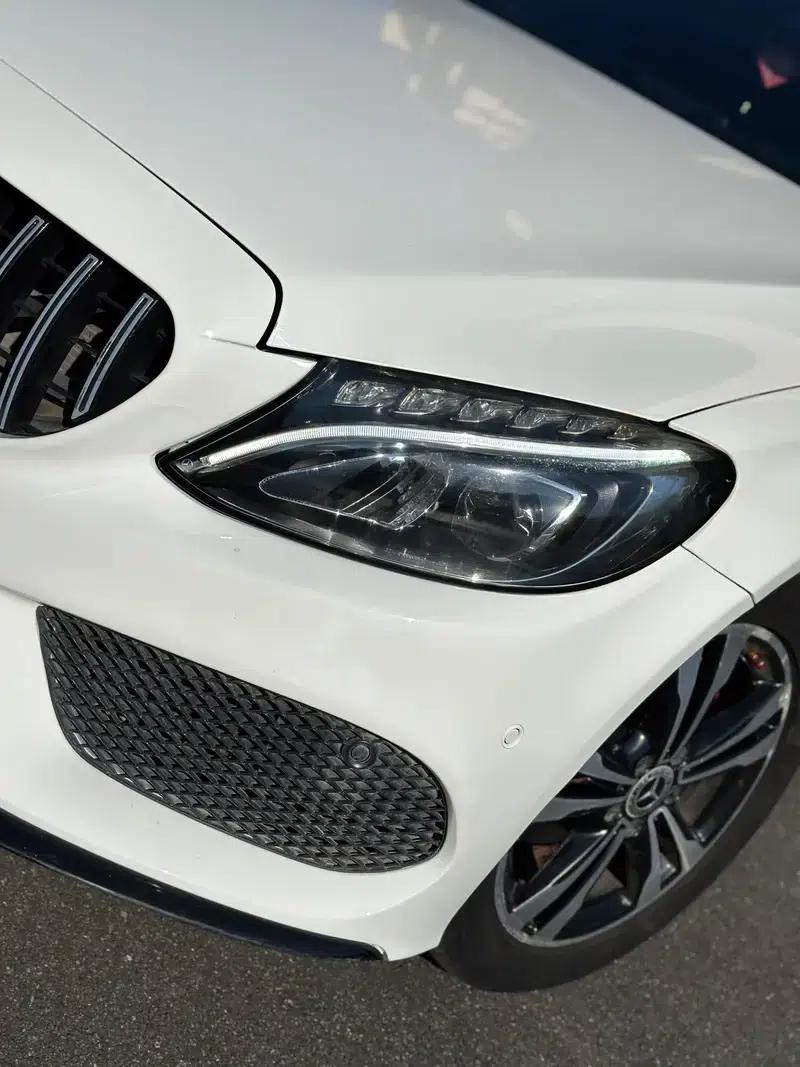 2017 Mercedes-Benz C-Class C 200 Sport Edition — миниатюра 10