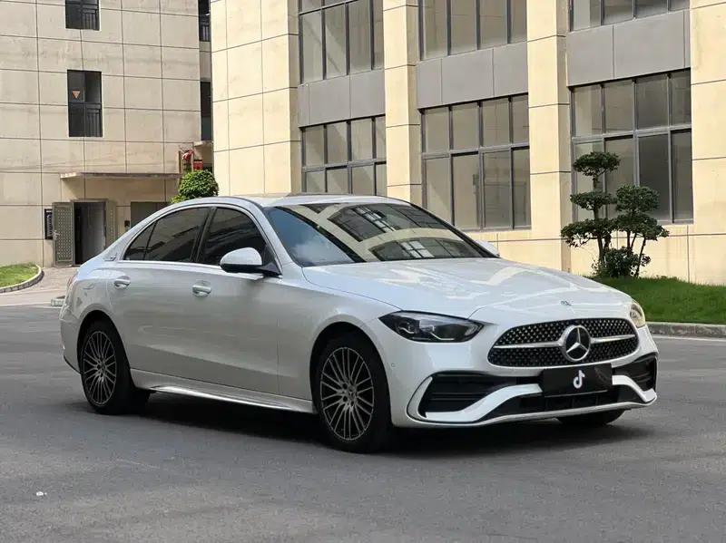 Mercedes-Benz C-Class 2024 Facelift C 200 L Sport Edition — миниатюра 3