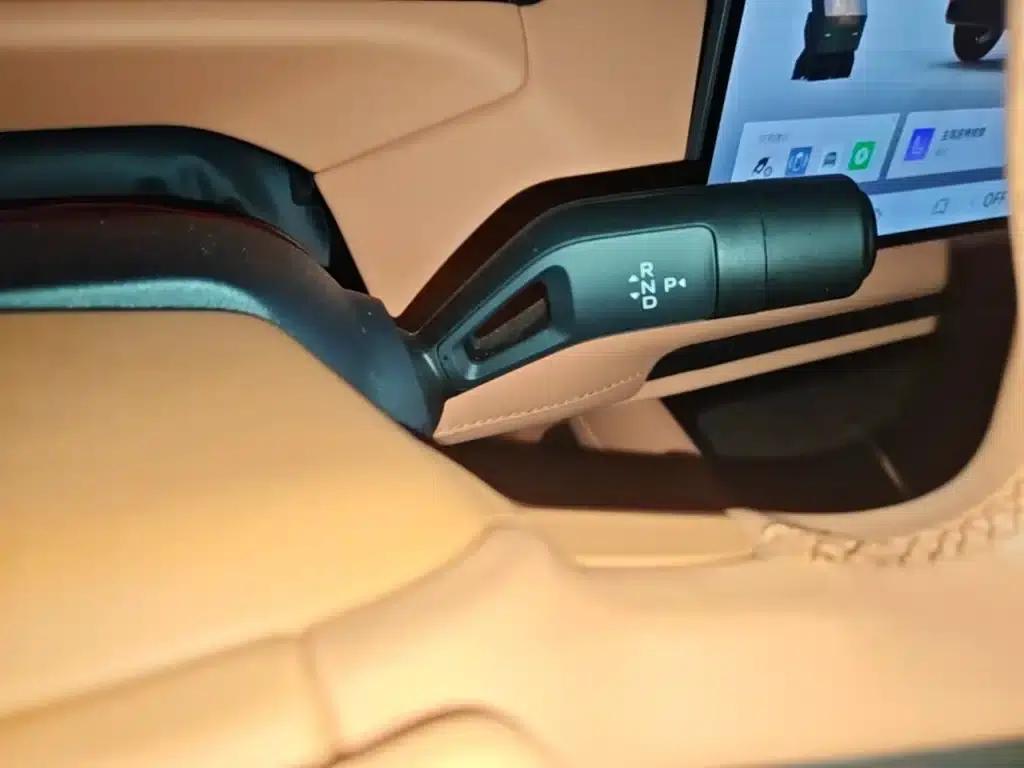 Lynk & Co 900 2025 1.5T Ultra 6-seater — миниатюра 21
