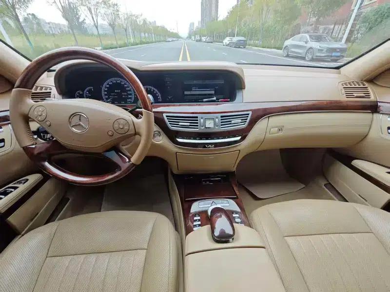 2010 Mercedes-Benz S-Class S 600 L — миниатюра 19