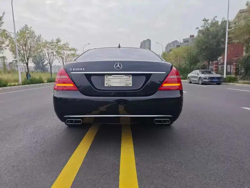 2010 Mercedes-Benz S-Class S 600 L — миниатюра 5