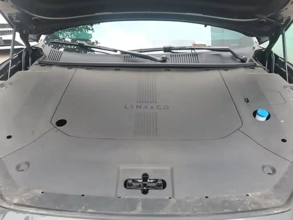Lynk & Co Z10 2024 Model 95kWh 766km Rear-Wheel Drive Max — миниатюра 20