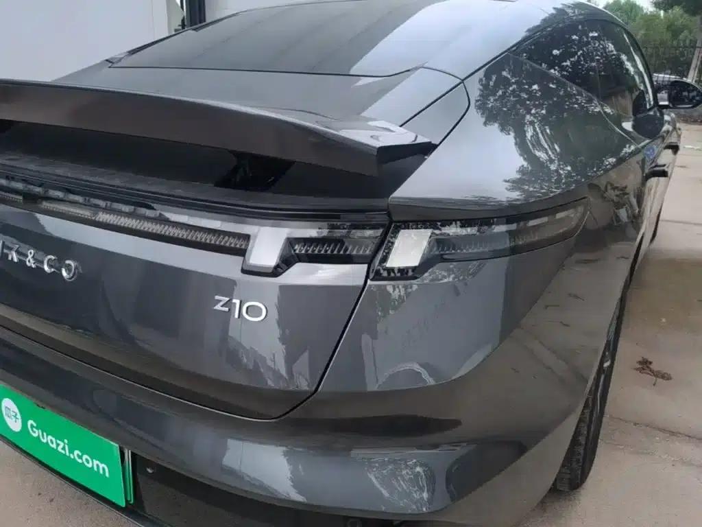 Lynk & Co Z10 2024 Model 95kWh 766km Rear-Wheel Drive Max — миниатюра 8