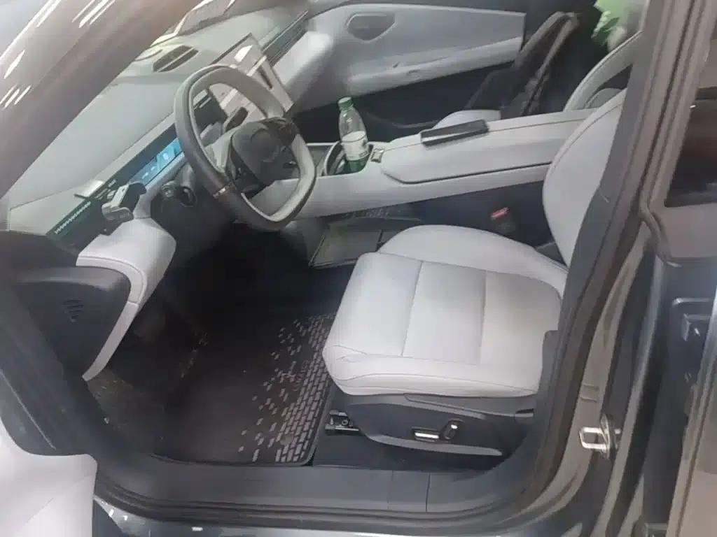 Lynk & Co Z10 2024 Model 95kWh 766km Rear-Wheel Drive Max — миниатюра 15