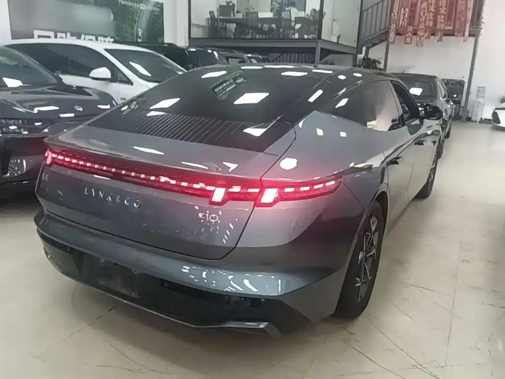 Lynk & Co Z10 2024 Model 95kWh 766km Rear-Wheel Drive Max — миниатюра 7