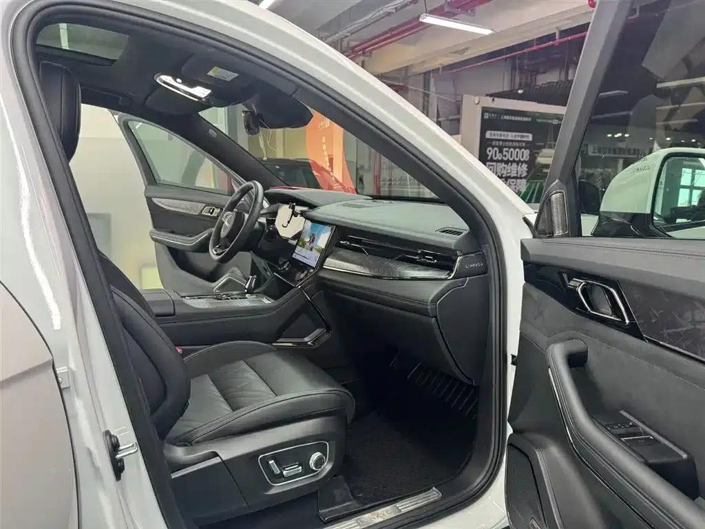 Lynk & Co 09 EM-P 2021 2.0T PHEV Halo 6-seater — миниатюра 10