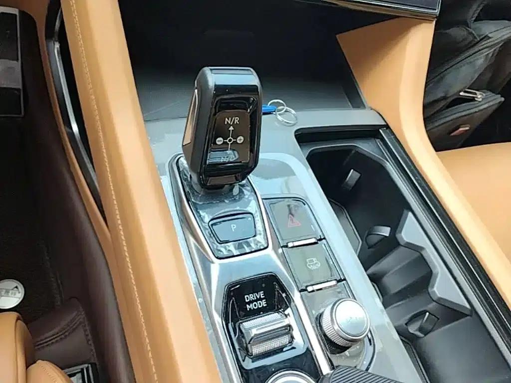 Lynk & Co 09 EM-P 2023 2.0TD EM-P Long Range Edition AM Six-Seater — миниатюра 14