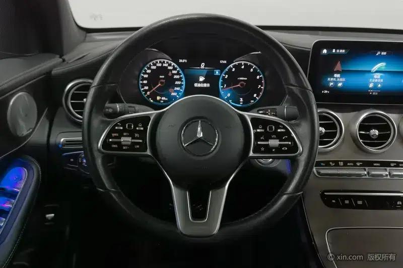 2020 Mercedes-Benz GLC 260 L 4MATIC Luxury — миниатюра 15