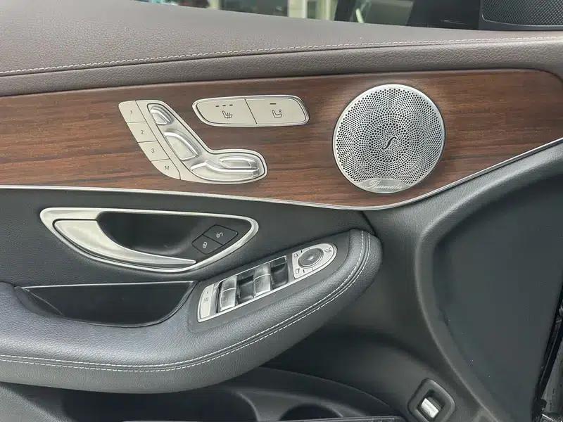 2021 Mercedes-Benz GLC 300 L 4MATIC Dynamic — миниатюра 9