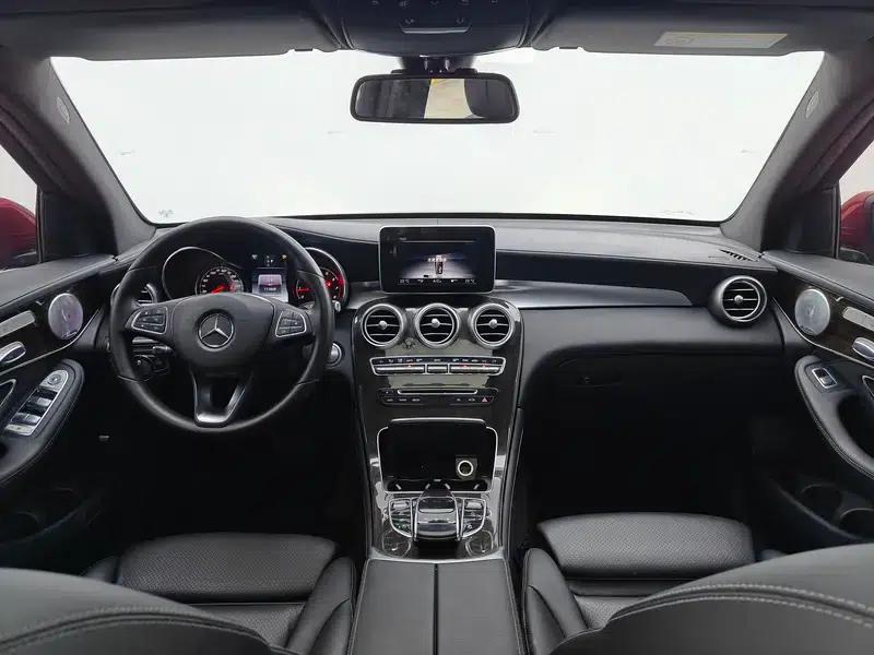 2017 Mercedes-Benz GLC 260 4MATIC Dynamic — миниатюра 14
