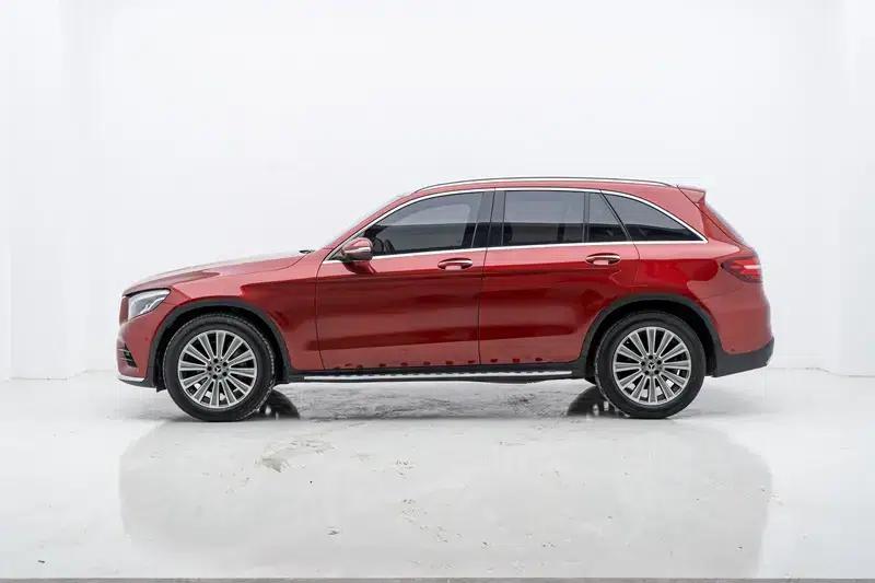 2017 Mercedes-Benz GLC 260 4MATIC Dynamic — миниатюра 4