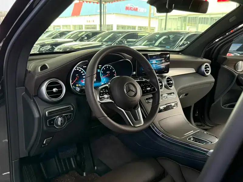 2021 Mercedes-Benz GLC 300 L 4MATIC Dynamic — миниатюра 8
