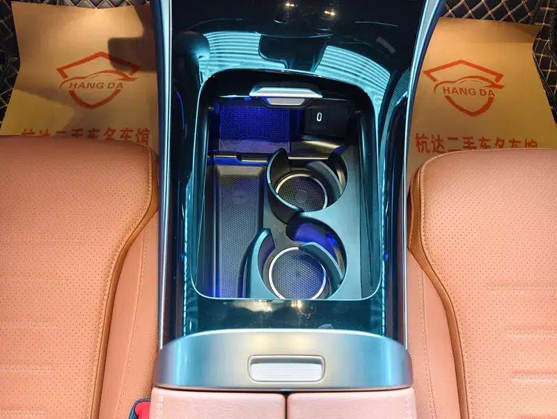 Mercedes-Benz GLC 2025 Facelift GLC 260 L 4MATIC Luxury 5-Seater — миниатюра 14