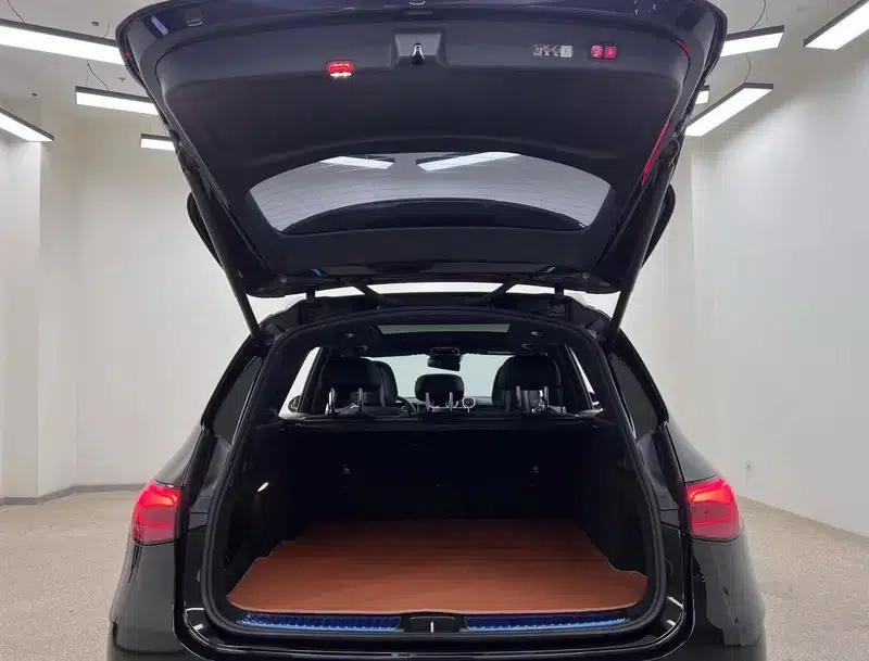 2023 Mercedes-Benz GLC Facelift: GLC 300 L 4MATIC Dynamic 5-Seater — миниатюра 27