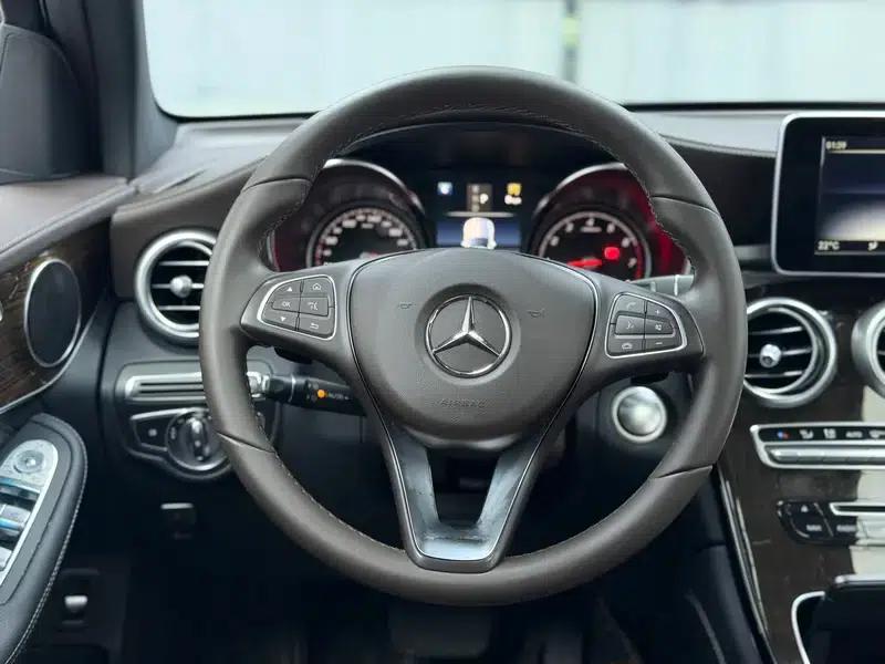 2019 Mercedes-Benz GLC 260 L 4MATIC Luxury — миниатюра 11
