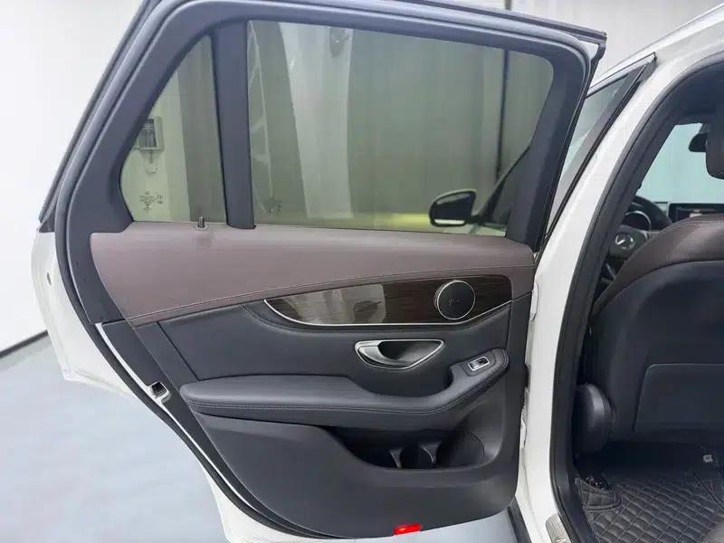2019 Mercedes-Benz GLC 260 L 4MATIC Luxury — миниатюра 17