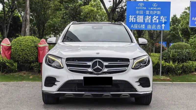 2017 Mercedes-Benz GLC 260 4MATIC Luxury — миниатюра 2