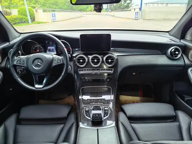 2017 Mercedes-Benz GLC 260 4MATIC Luxury — миниатюра 13