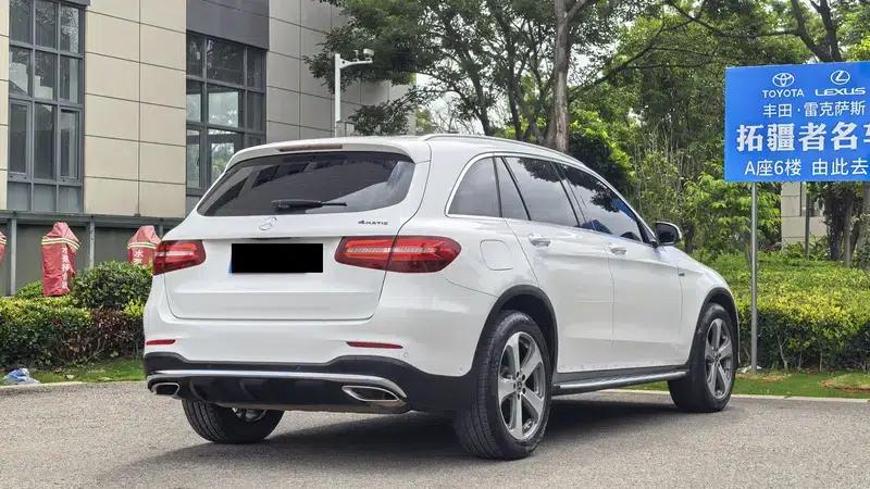 2017 Mercedes-Benz GLC 260 4MATIC Luxury — миниатюра 6