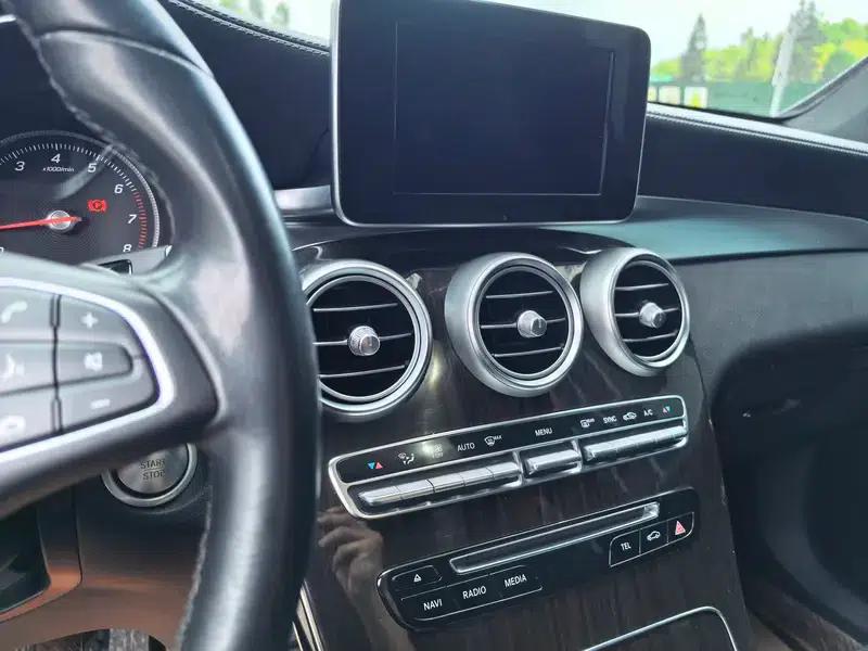 2017 Mercedes-Benz GLC 260 4MATIC Luxury — миниатюра 9