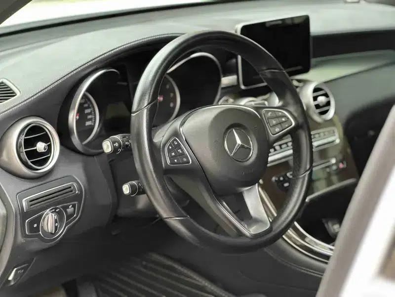 2019 Mercedes-Benz GLC 260 L 4MATIC Dynamic — миниатюра 17