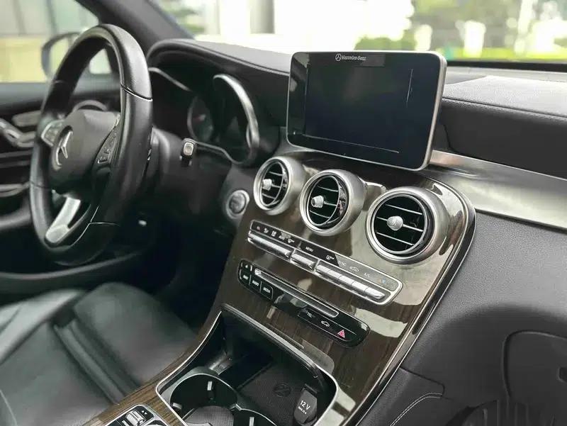 2019 Mercedes-Benz GLC 260 L 4MATIC Dynamic — миниатюра 20