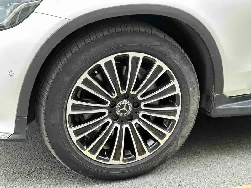 2019 Mercedes-Benz GLC 260 L 4MATIC Dynamic — миниатюра 9
