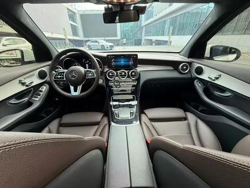 2020 Mercedes-Benz GLC 260 L 4MATIC Dynamic — миниатюра 10