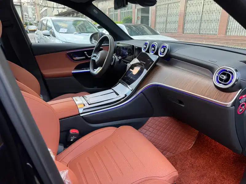 2025 Mercedes-Benz GLC Facelift: GLC 300 L 4MATIC Dynamic 5-Seater — миниатюра 23