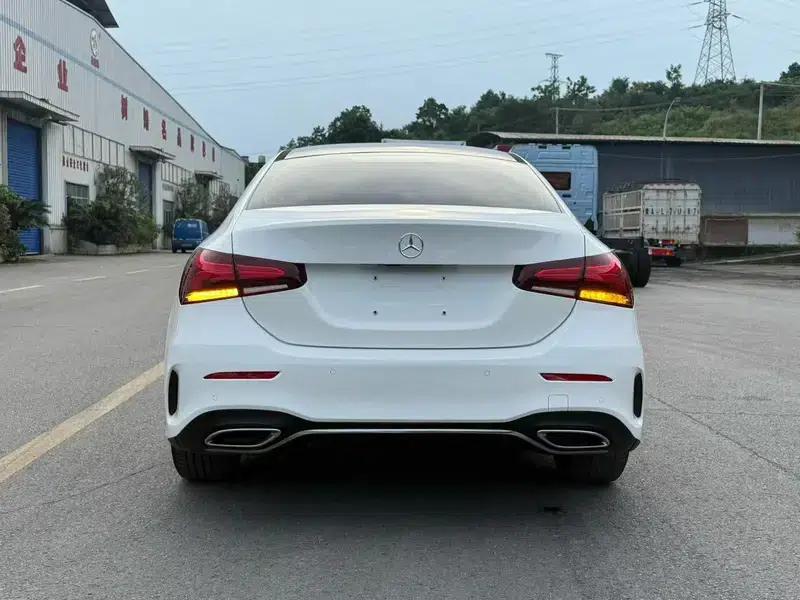 Mercedes-Benz A-Class 2020 Facelift A 200 L Sport Sedan Fashion Model — миниатюра 5