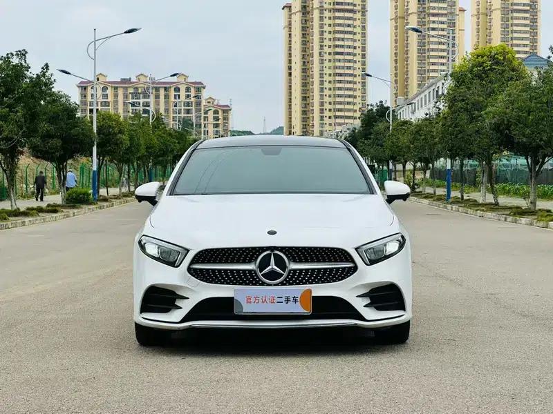 Mercedes-Benz A-Class 2021 A 200 L Sport Sedan Fashion Edition — миниатюра 2